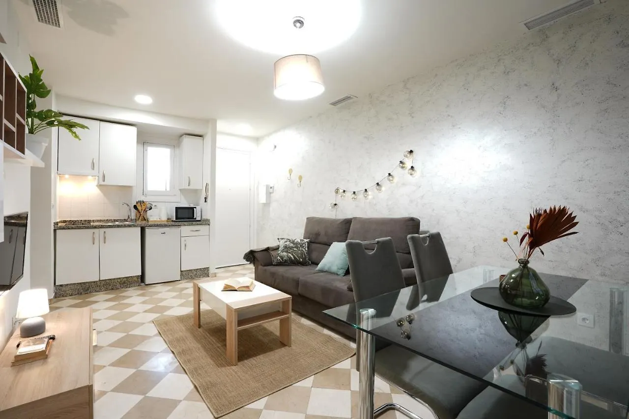 Adanar-Las Columnas Apartment