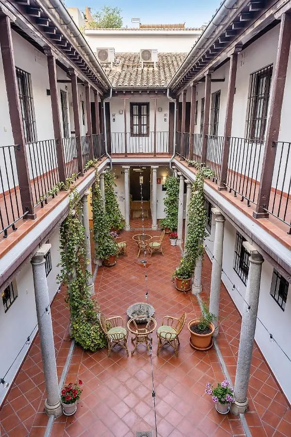 Adanar-Las Columnas