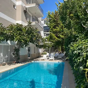 Fora Apart Otel Çeşme