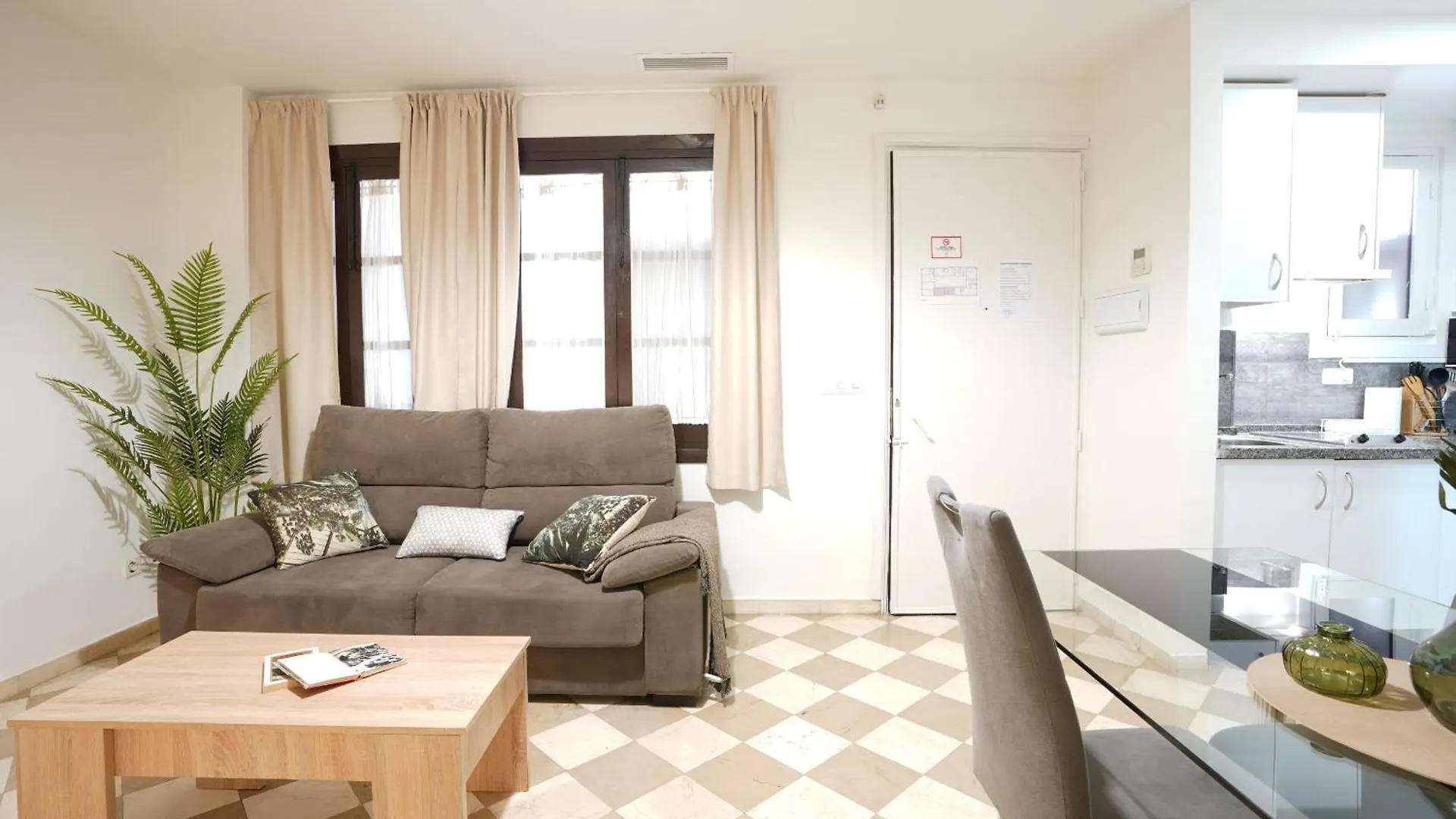Appartement Adanar-Las Columnas Grenade